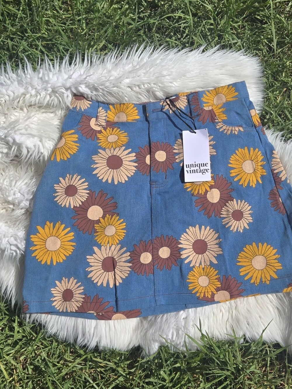 Unique Vintage Blue Daisy-Print Denim Mini Skirt